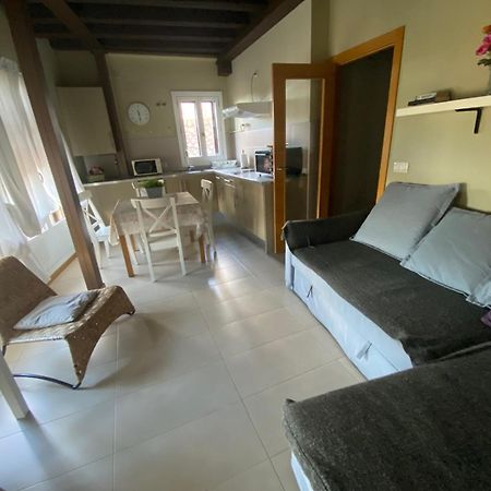 Refitoleria Apartamentos Segovia Bagian luar foto