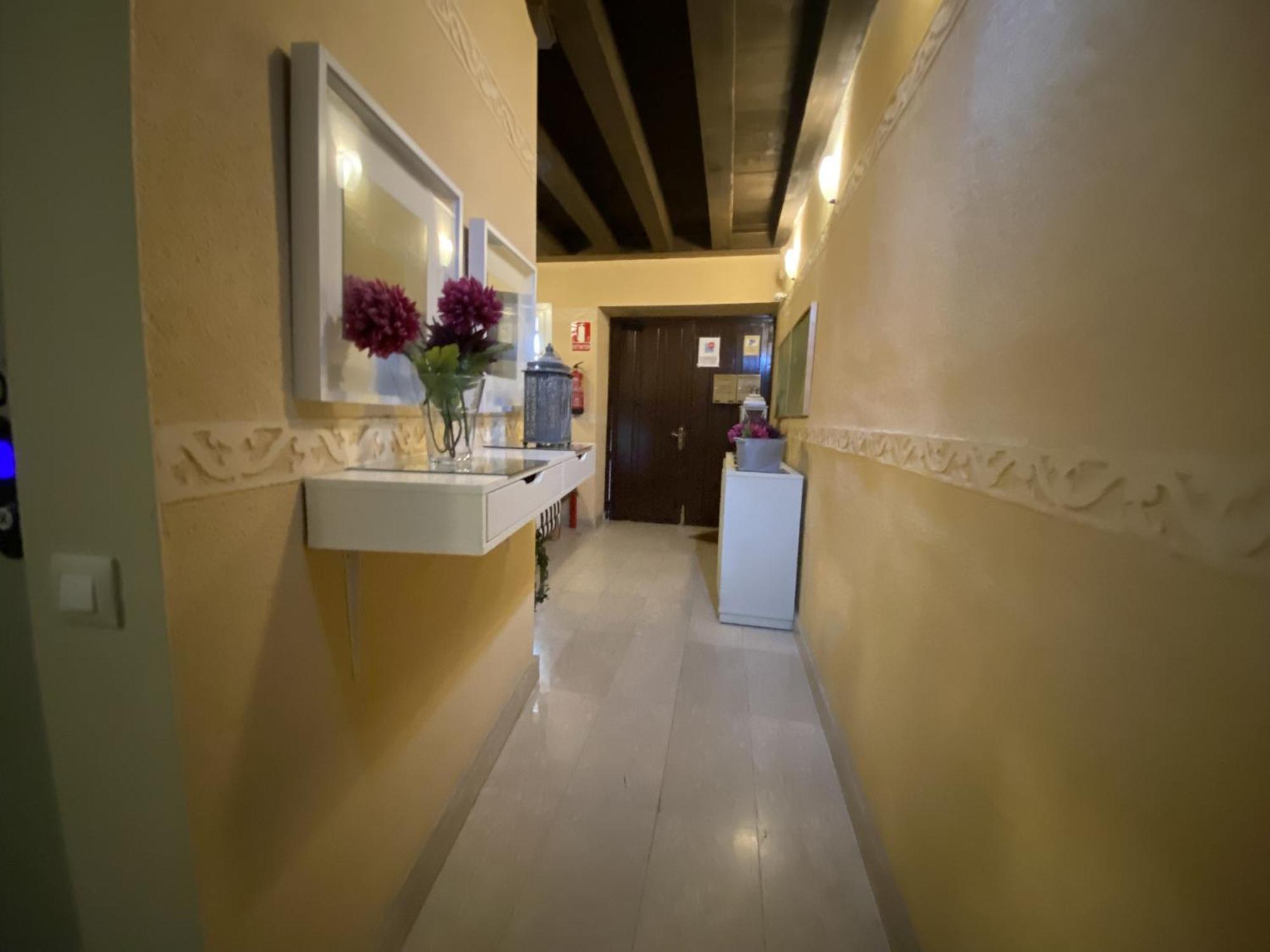 Refitoleria Apartamentos Segovia Bagian luar foto